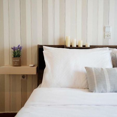 Cozy Apt Next To Metro And Close To Acropolis! Athènes Extérieur photo