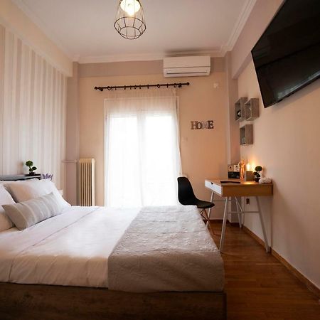 Cozy Apt Next To Metro And Close To Acropolis! Athènes Extérieur photo